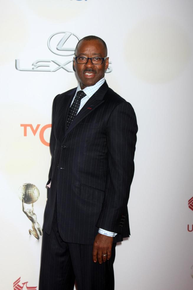 los angeles, 6 de fevereiro - Courtney b vance no 46º naacp imagem premia chegadas a um centro de convenções de pasadena em 6 de fevereiro de 2015 em pasadena, ca foto