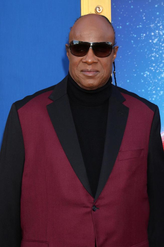 los angeles, 3 de dezembro - stevie wonder no sing premiere no microsoft theater em 3 de dezembro de 2016 em los angeles, ca foto