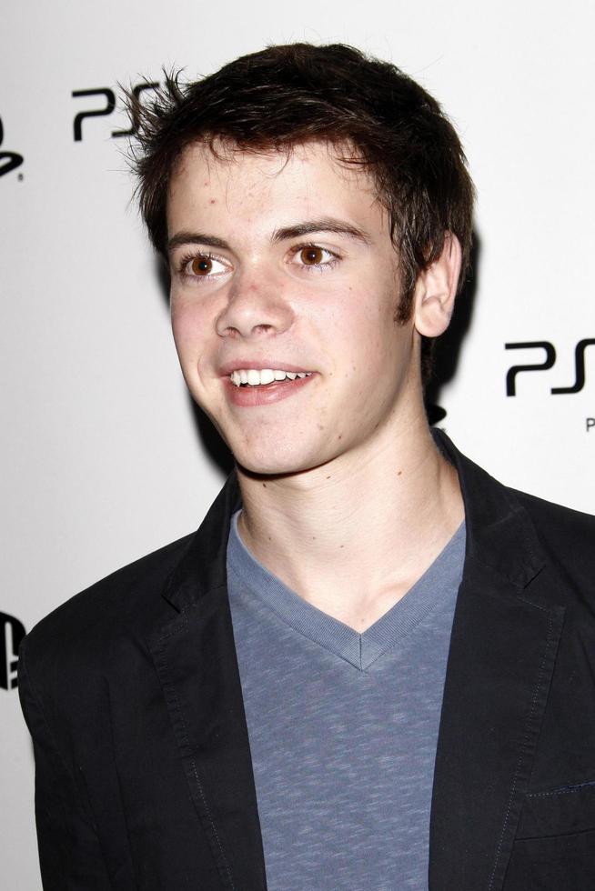 los angeles, 15 de fevereiro - alexander gould no sony playstationae revela o sistema de entretenimento portátil ps vita nos estúdios siren em 15 de fevereiro de 2012 em los angeles, ca foto