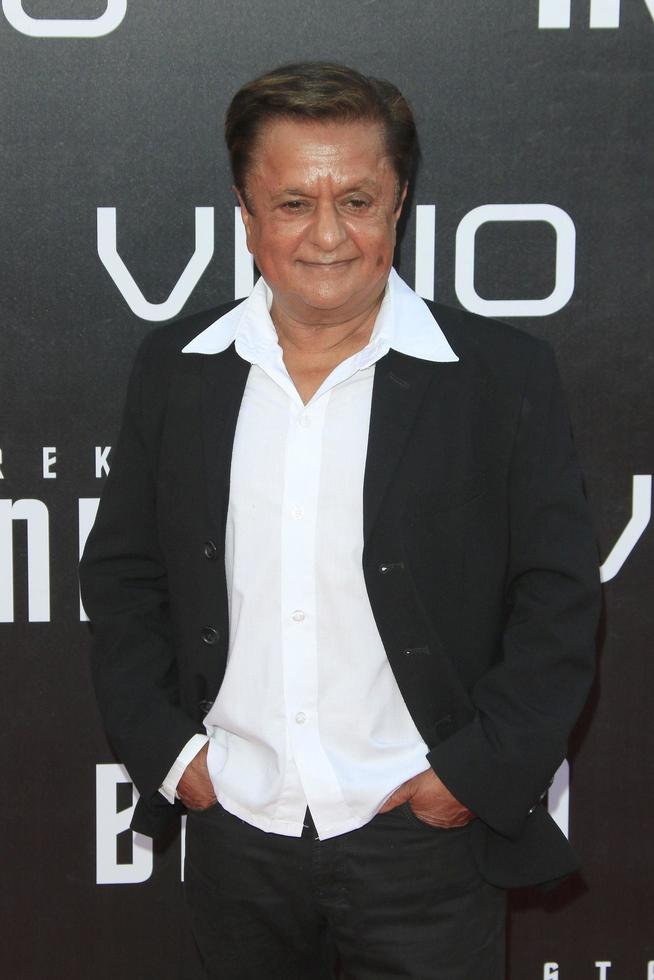 los angeles, jul 20 - deep roy na star trek além da estreia mundial na marina embarcadero em 20 de julho de 2016 em san diego, ca foto