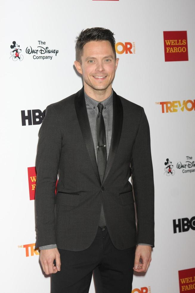 los angeles, 6 de dezembro - eli lieb no trevorlive gala no hollywood palladium em 6 de dezembro de 2015 em los angeles, ca foto