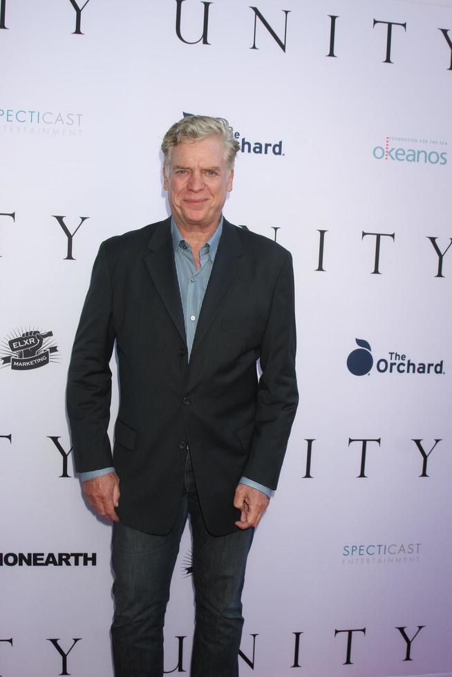 los angeles, 24 de junho - christopher mcdonald na estreia mundial do documentário unity no directors guild of america em 24 de junho de 2015 em los angeles, ca foto