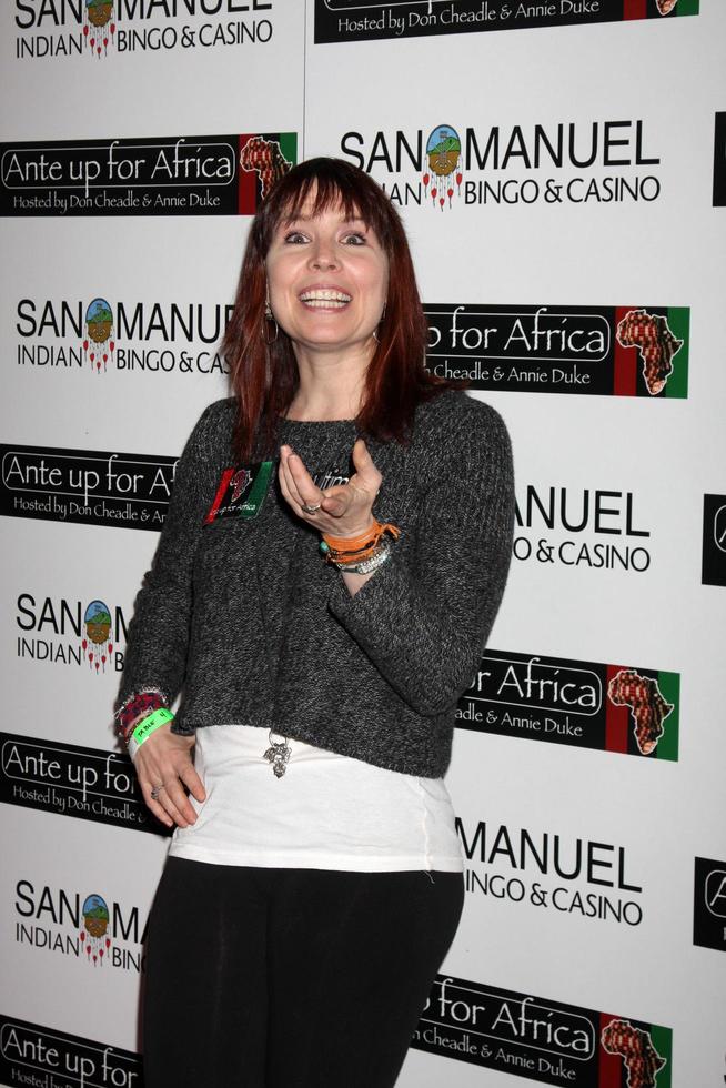 annie duke chegando ao 2º anual ante up for africa poker tournament san manuel indian bingo and casino highland, ca 29 de outubro de 2009 foto