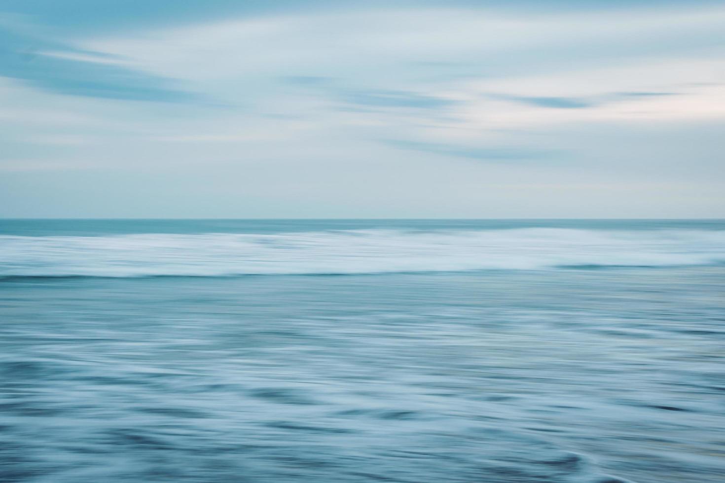 longa exposição de ondas foto