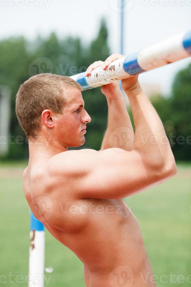 fazendo pull-ups vista foto