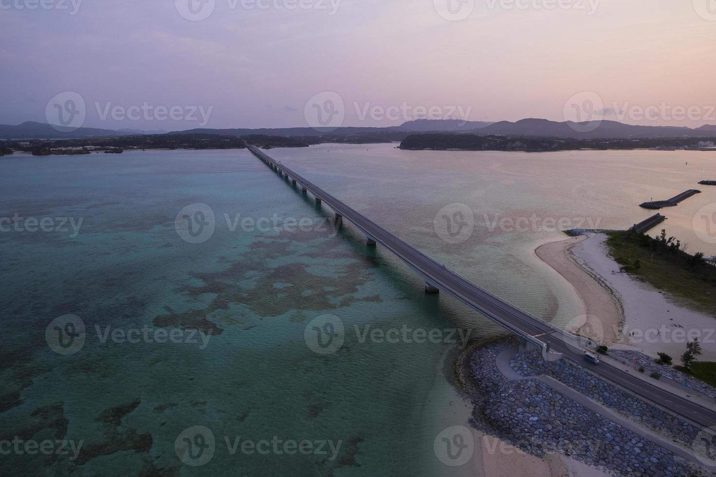 okinawa sunset droneaerialshoot kouri island 古 字 利 島 foto