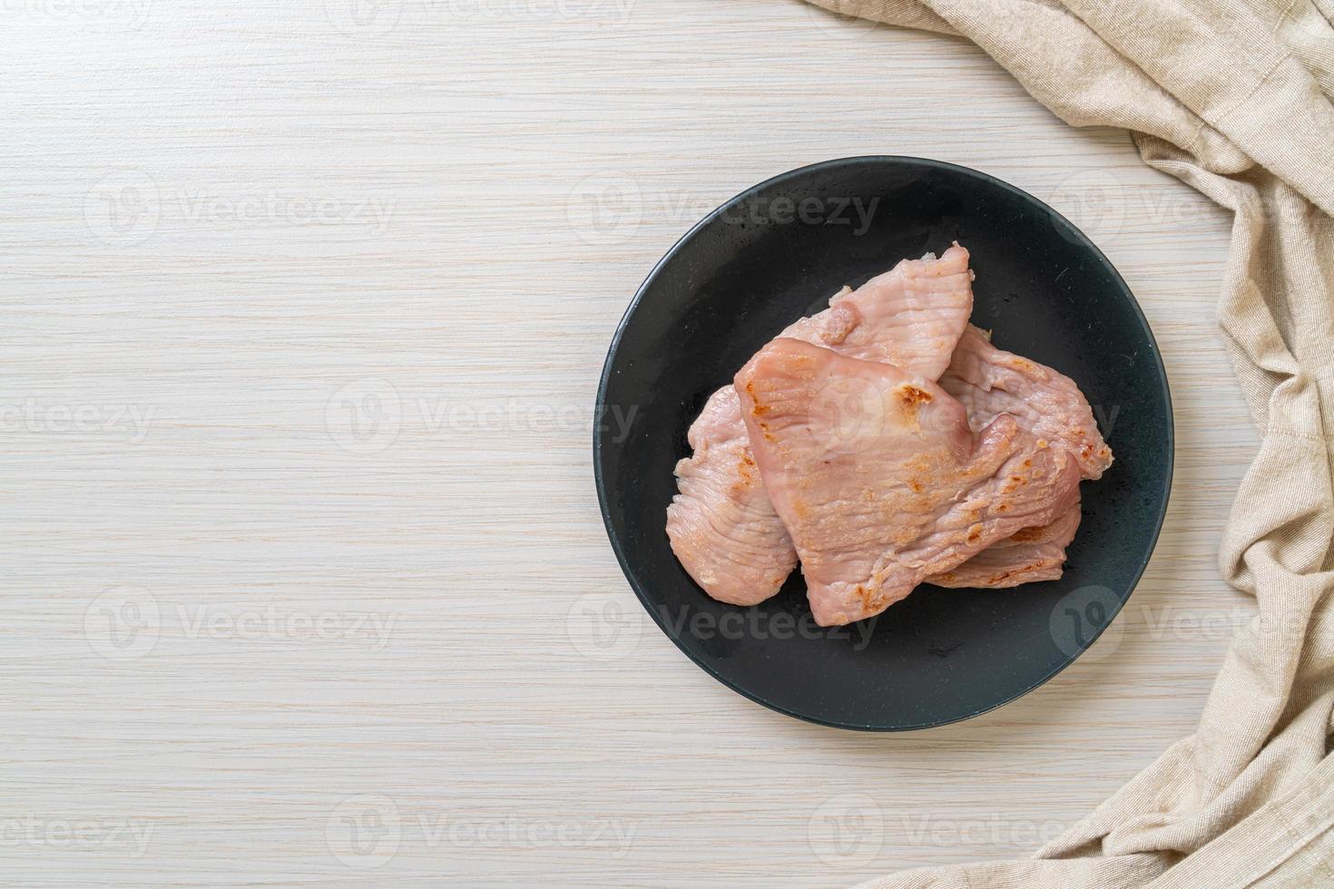 carne de porco seca ao sol frita foto