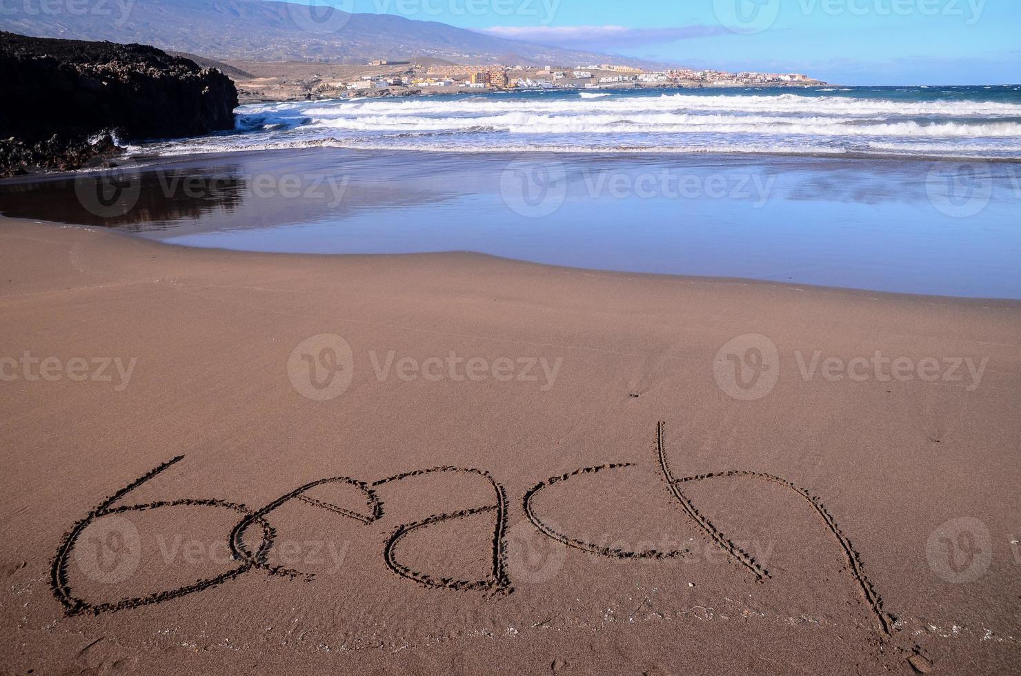 praia de areia nas ilhas canárias foto