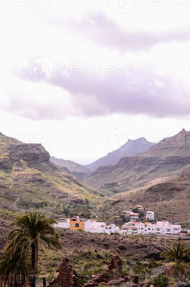 paisagem rochosa nas ilhas canárias foto