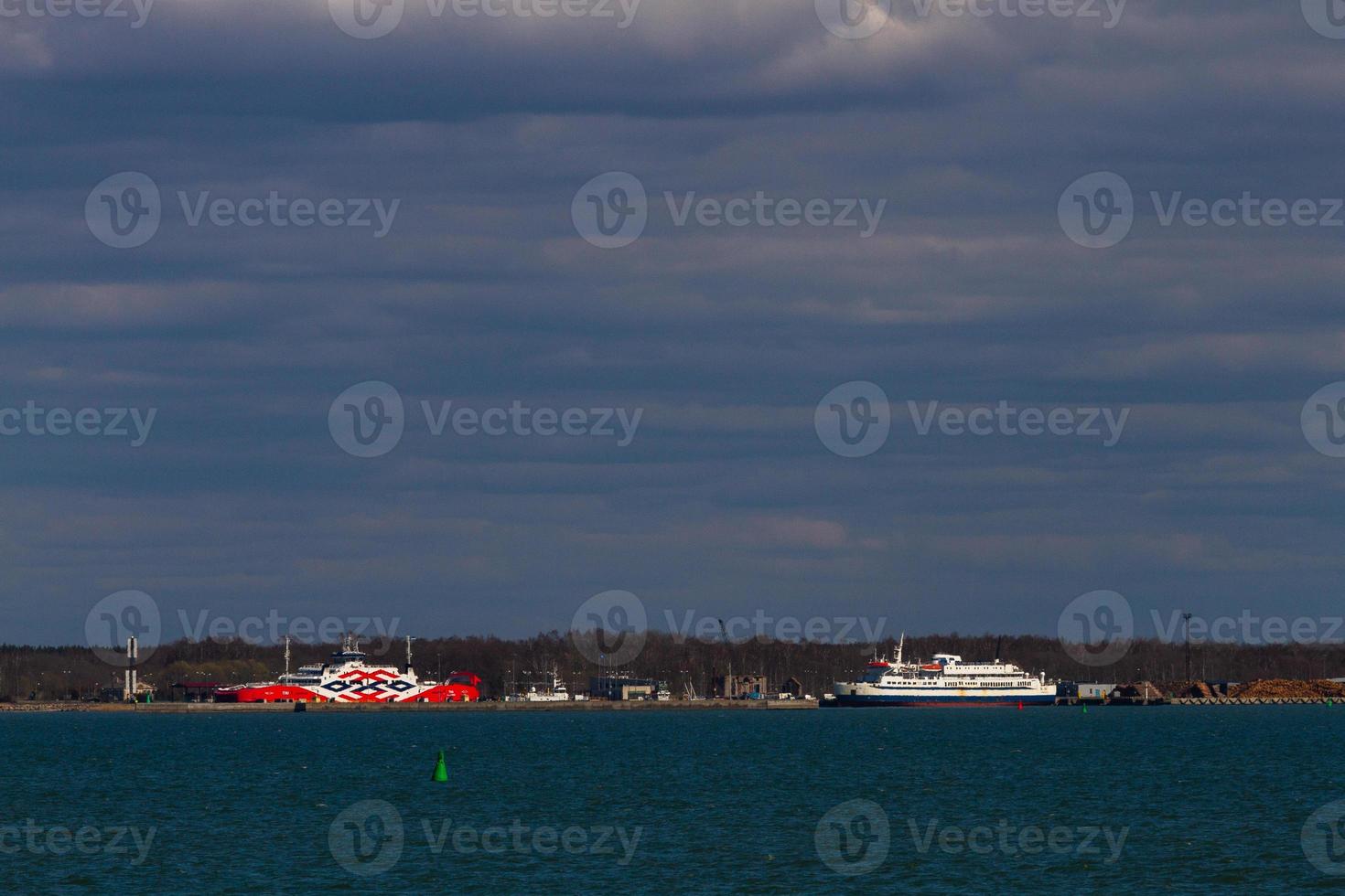 vistas da primavera da ilha de hiiumaa foto