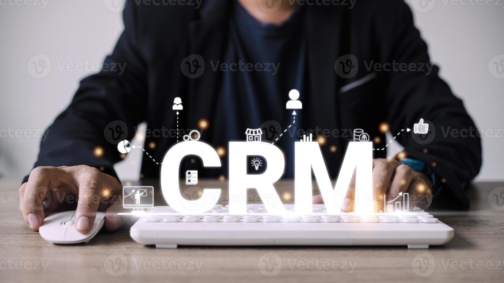 conceito de tecnologia de internet de negócios de gerenciamento de relacionamento com cliente crm. foto