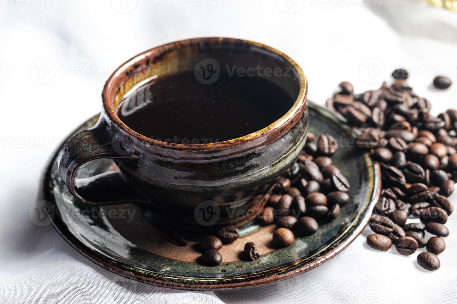 café preto quente para bebidas matinais foto