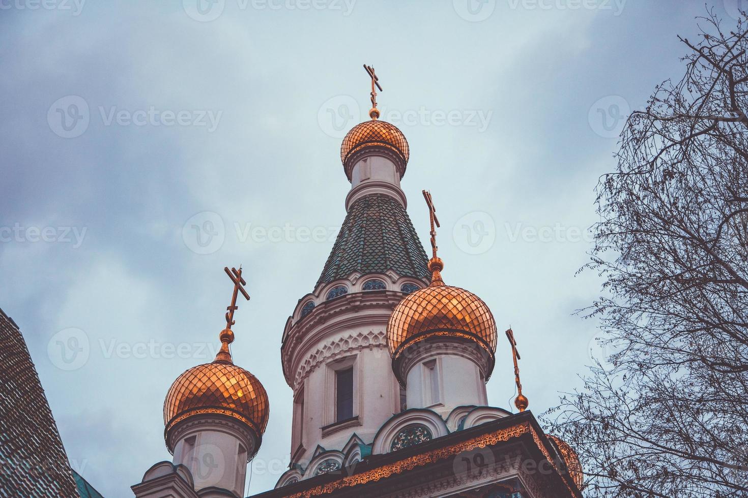 a igreja russa sveti nikolay mirlikiiski em sofia, bulgária foto