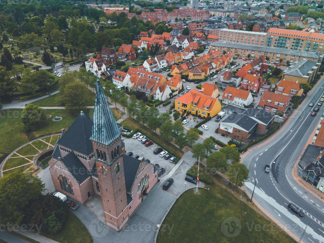 ansgar kirke em odense, dinamarca por drone foto