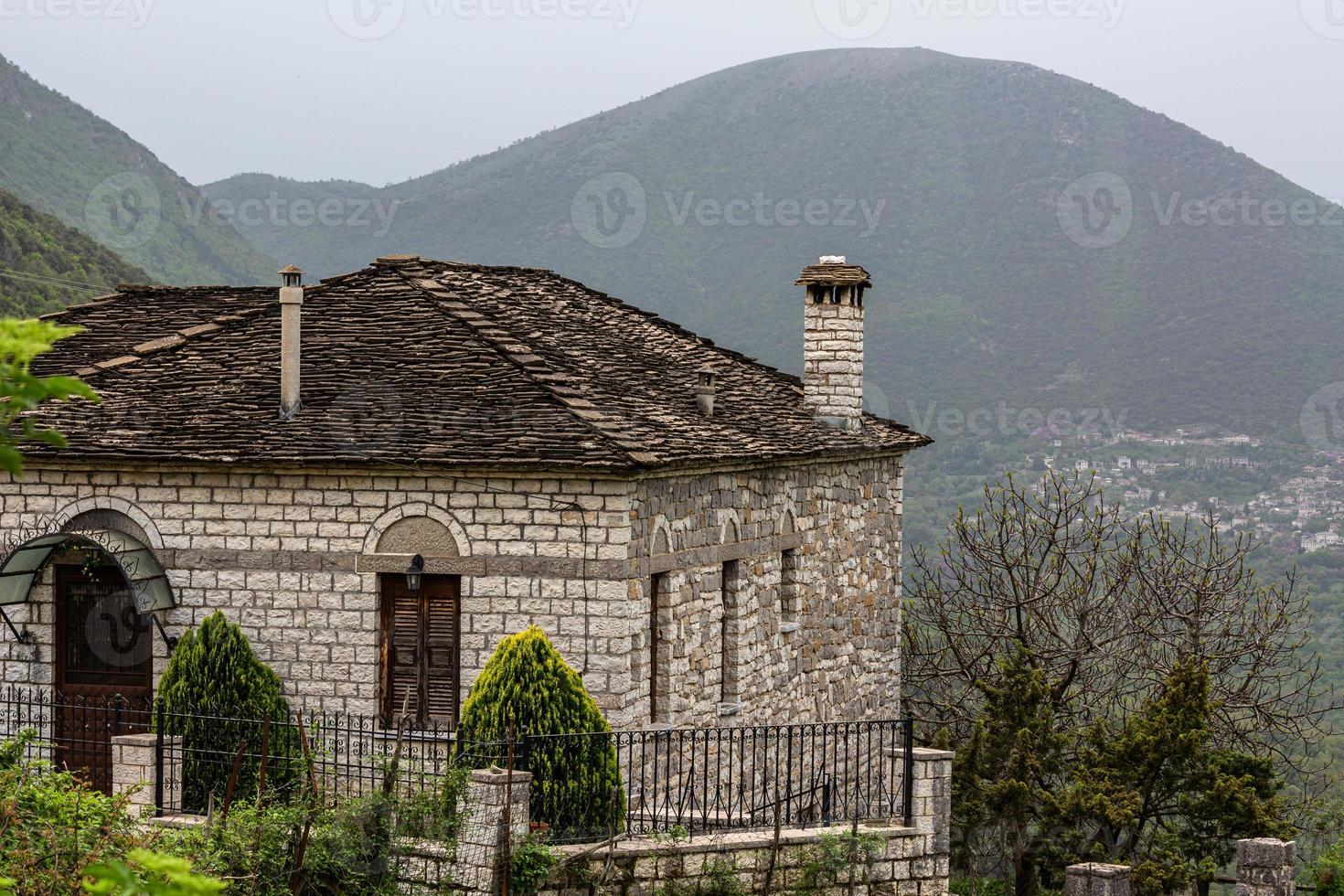 paisagens de primavera das montanhas da grécia foto