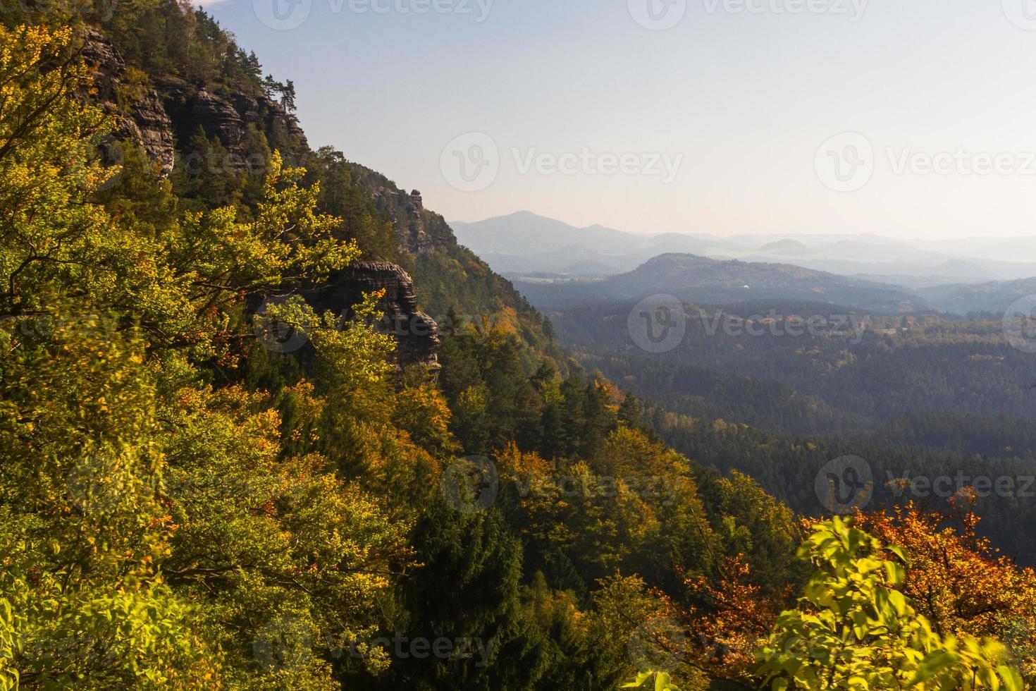 paisagens de outono em prebischtor, boêmia foto