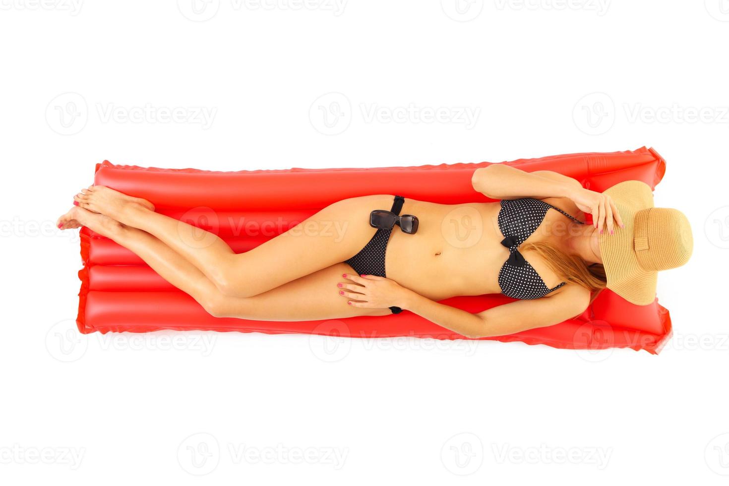 conceito de relaxamento total com mulher floding foto