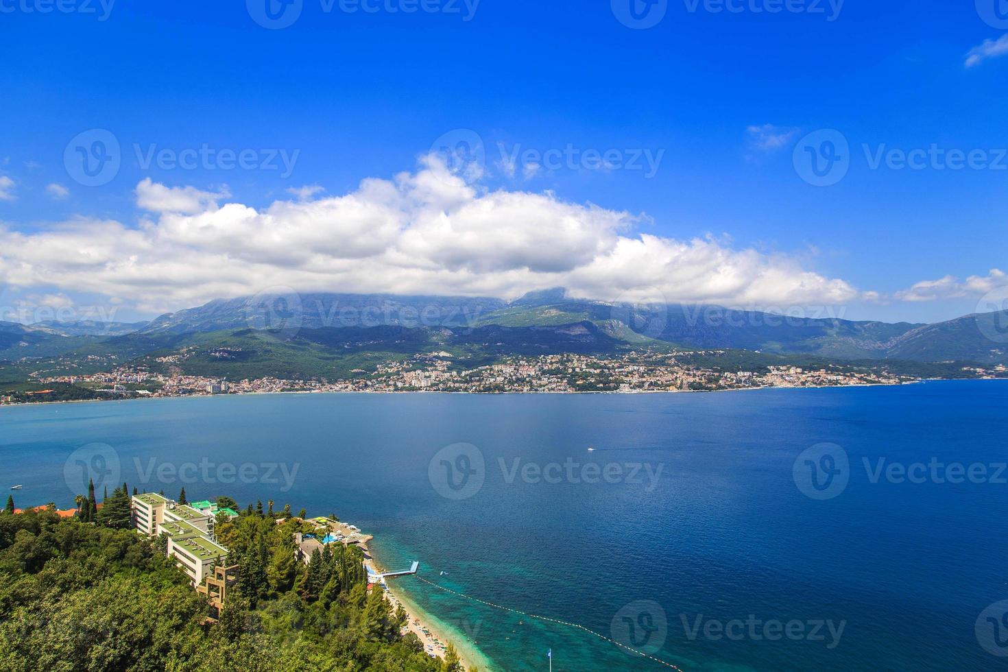 vista na costa mediterrânea foto