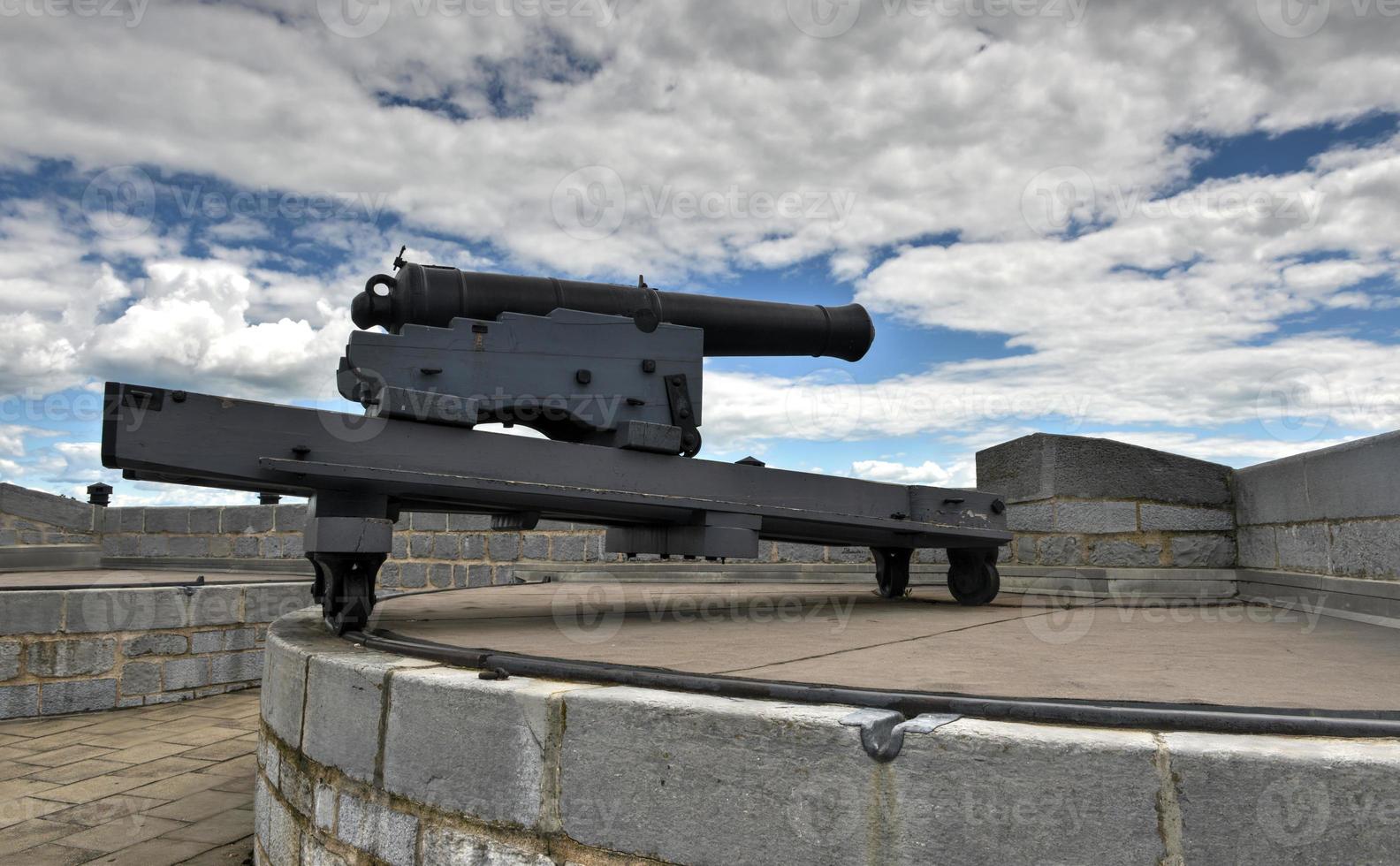 canhão do local histórico nacional de fort henry foto