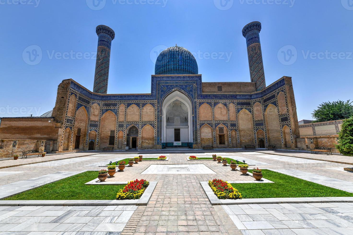 mausoléu de gur-emir de tamerlão e sua família em samarcanda, uzbequistão. o complexo de edifícios data do século XV. foto