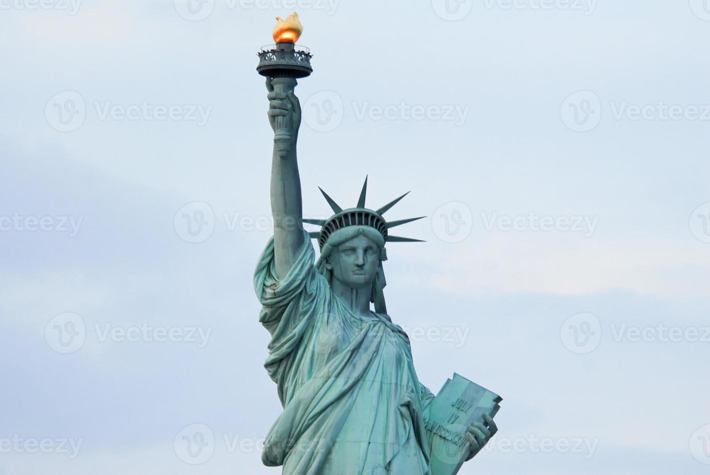 estátua da liberdade na cidade de nova york. foto