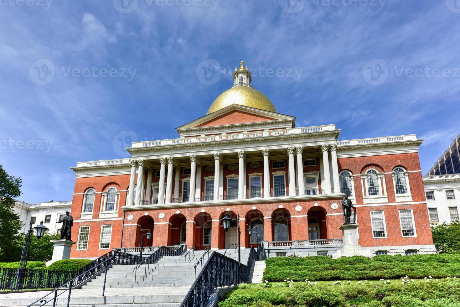 a casa do estado de massachusetts, também chamada de casa do estado de massachusetts ou a nova casa do estado em boston. foto