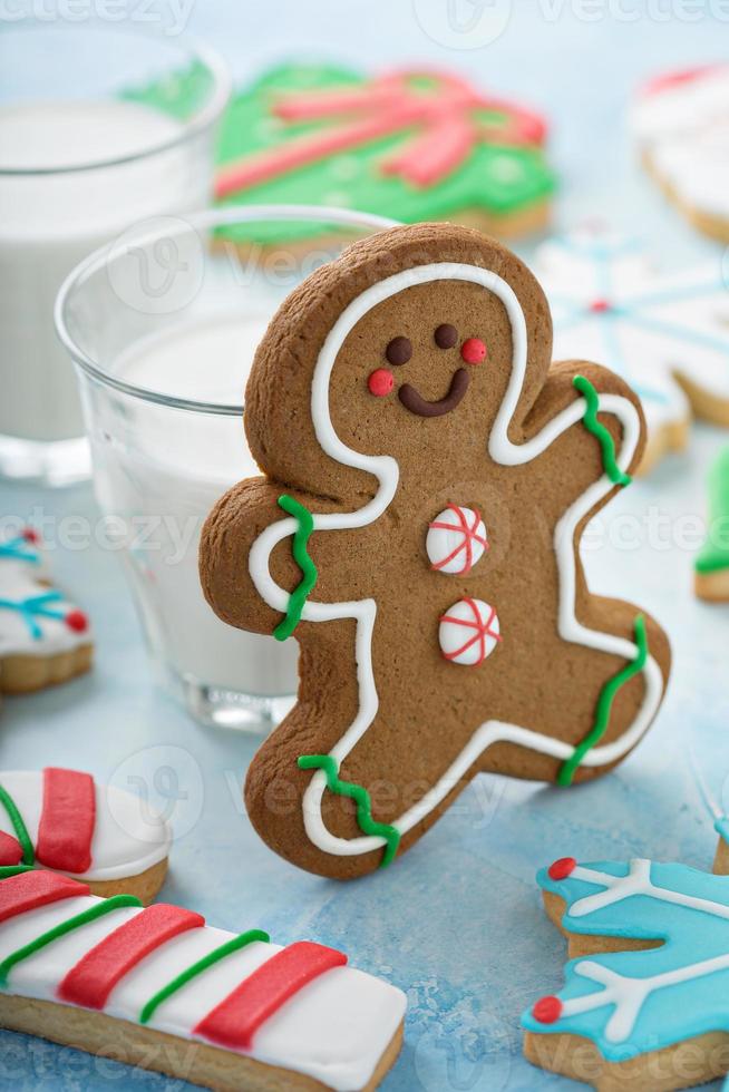 biscoito de gengibre com leite foto