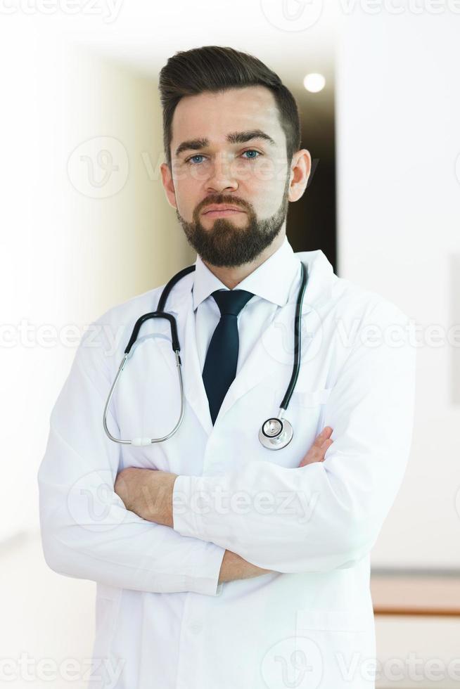 diretor médico do hospital foto