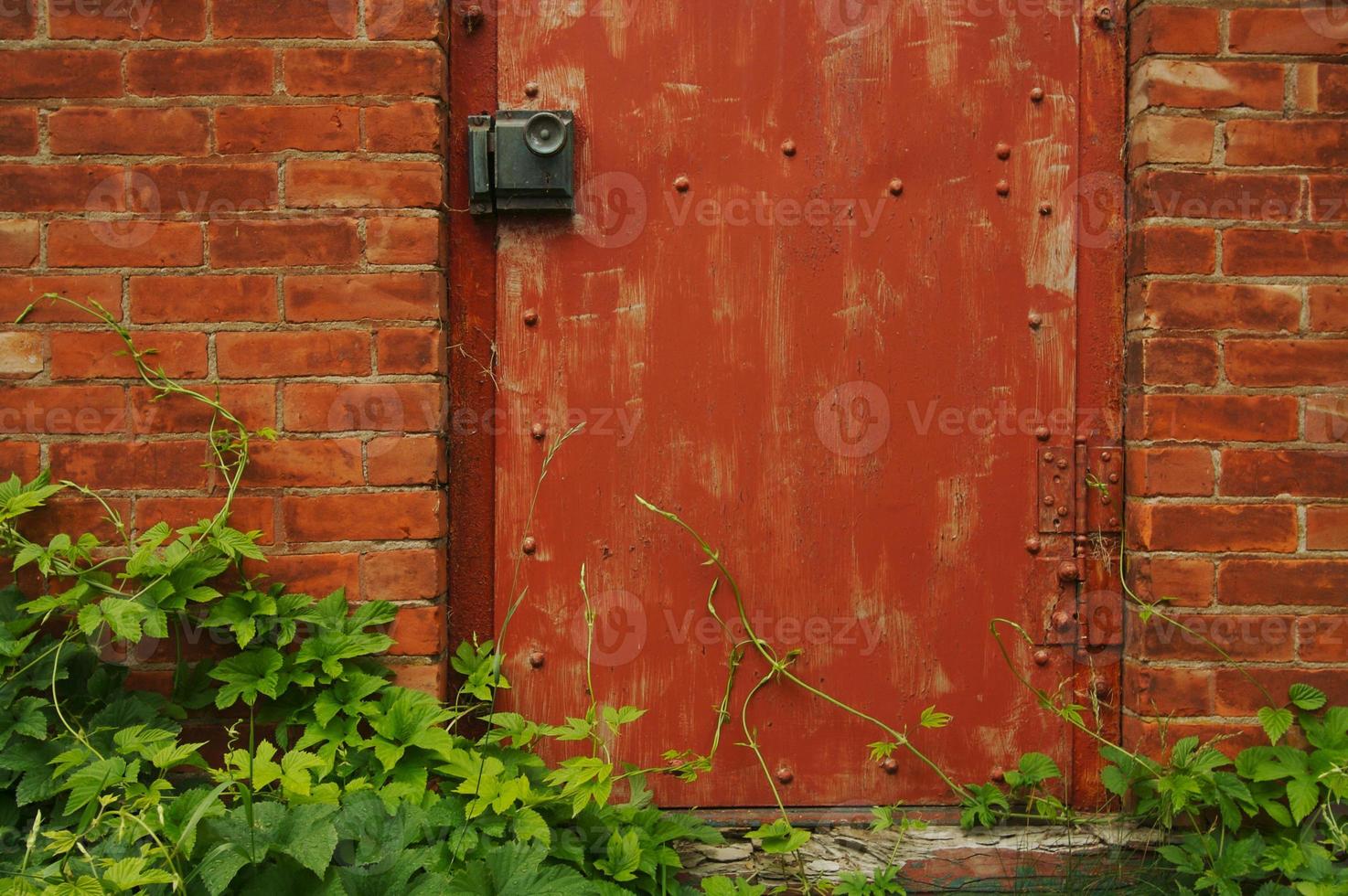 porta vermelha vintage abstrata foto