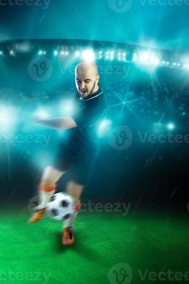 foto vertical de jogador de futebol arremessando uma bola no jogo