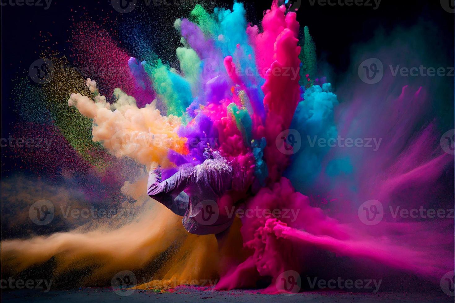 uma foto de respingos de pó colorido em um festival de holi na índia