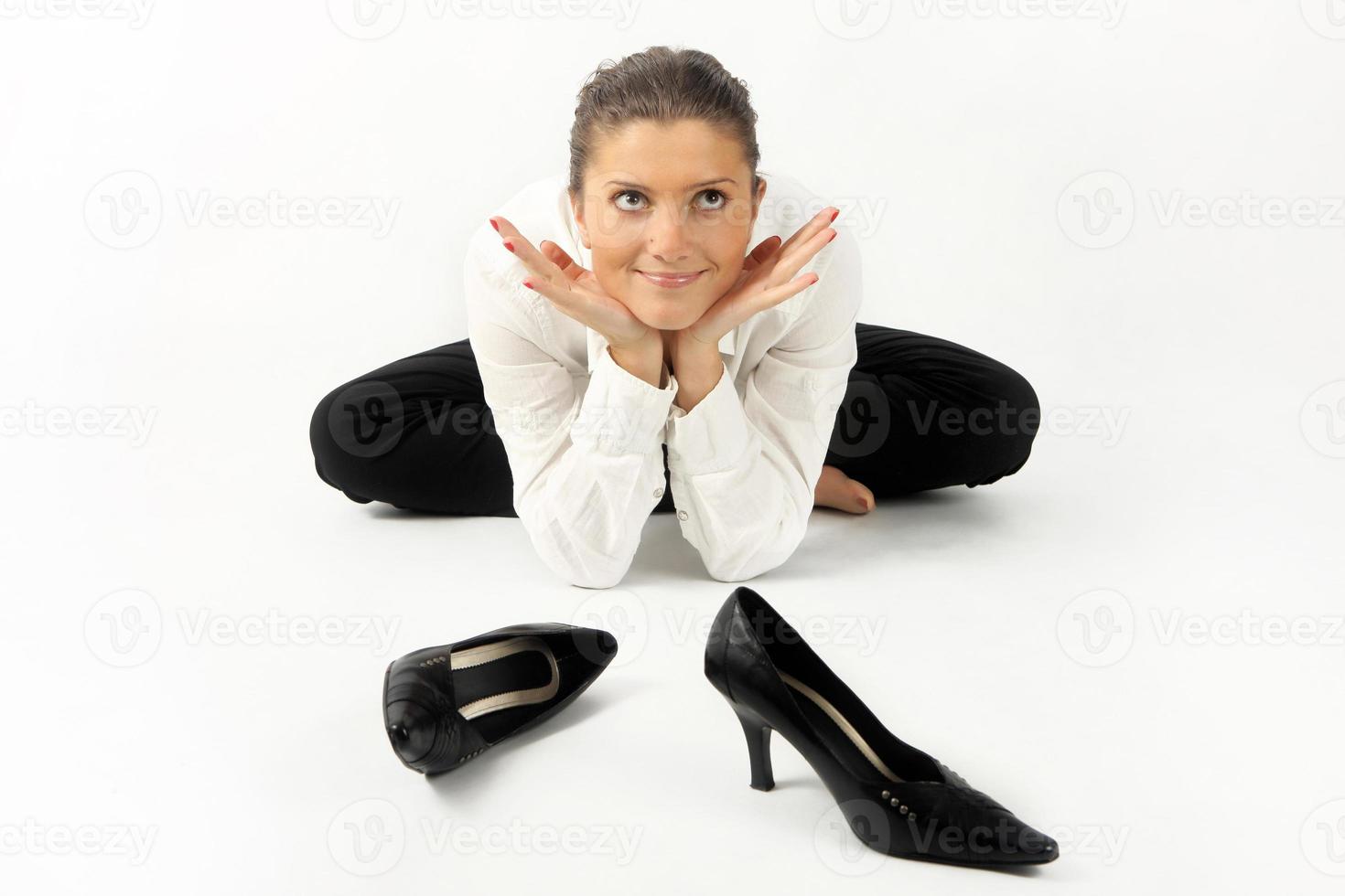 mulher com sapatos foto