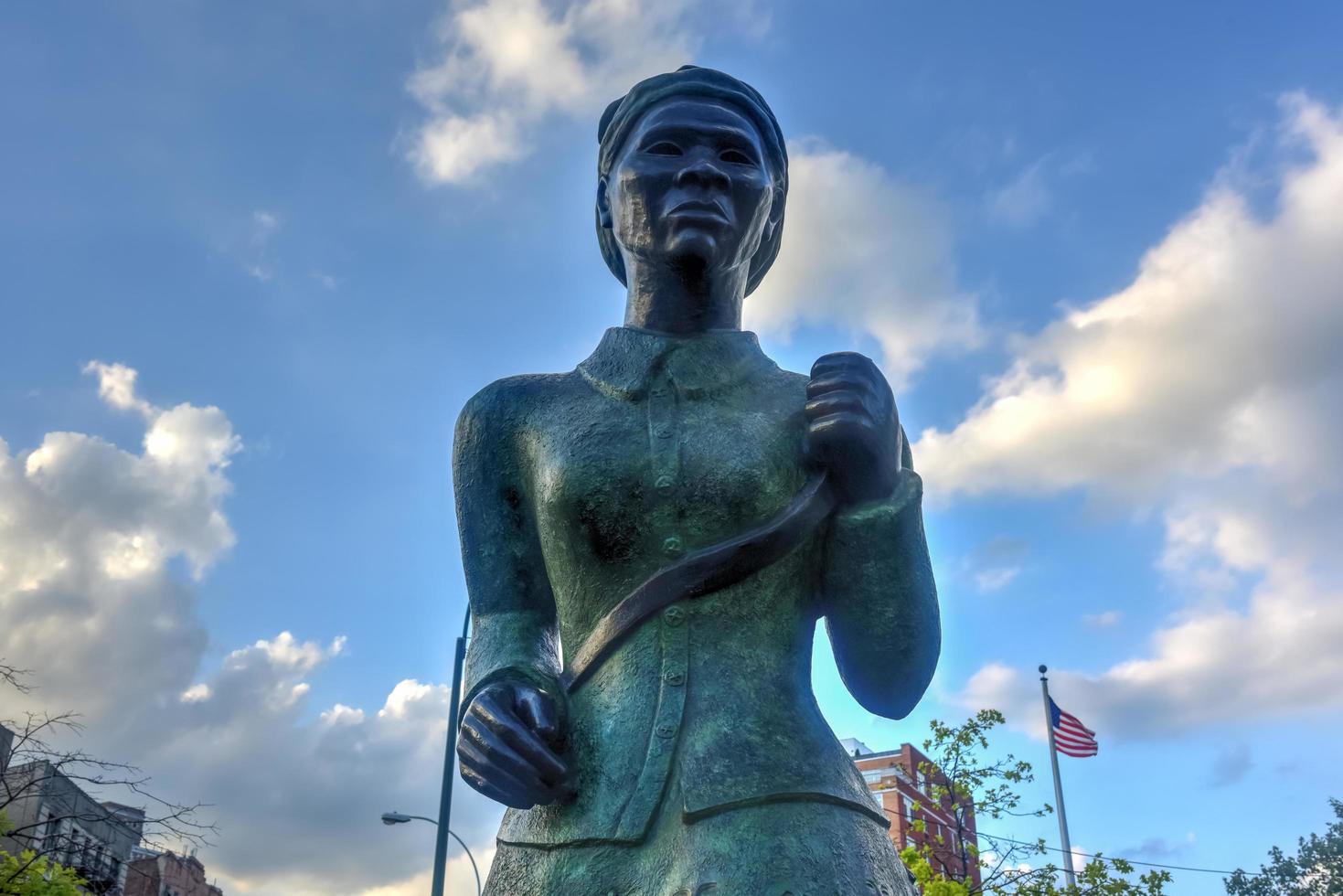 Estátua memorável de Harriet Tubman em Harlem, Nova York. Harriet Tubman foi uma abolicionista afro-americana e humanitária durante a guerra civil americana, 2022 foto