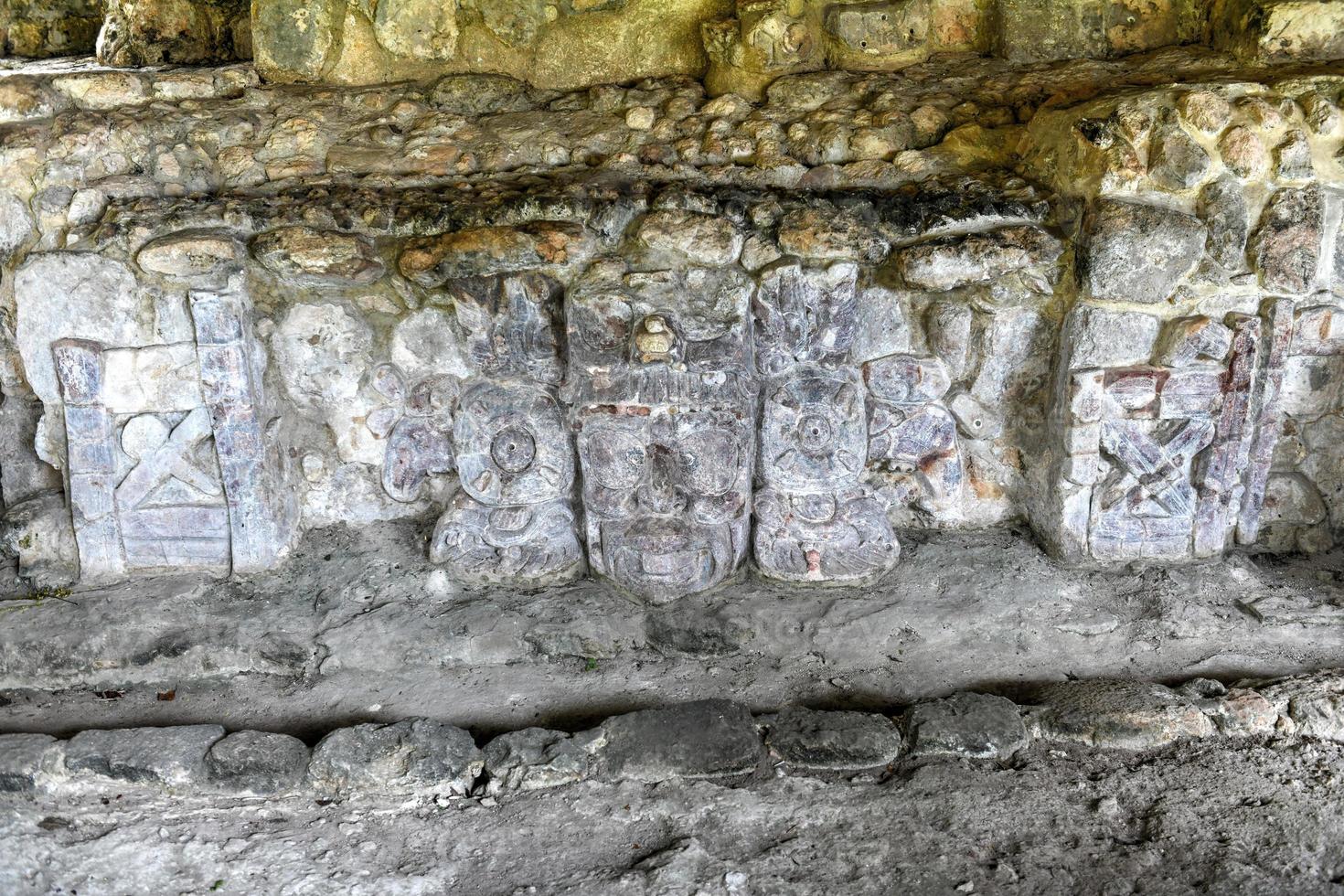 edzna é um sítio arqueológico maia no norte do estado mexicano de campeche. foto