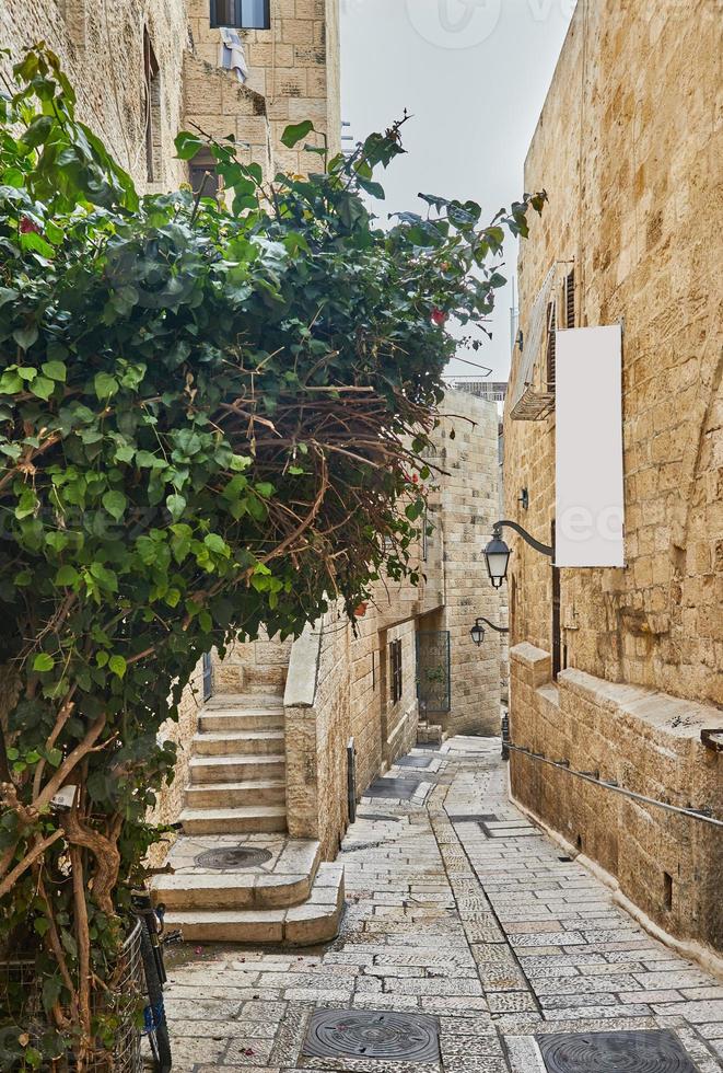 beco antigo no bairro judeu, jerusalém. Israel. foto no estilo antigo de imagem colorida