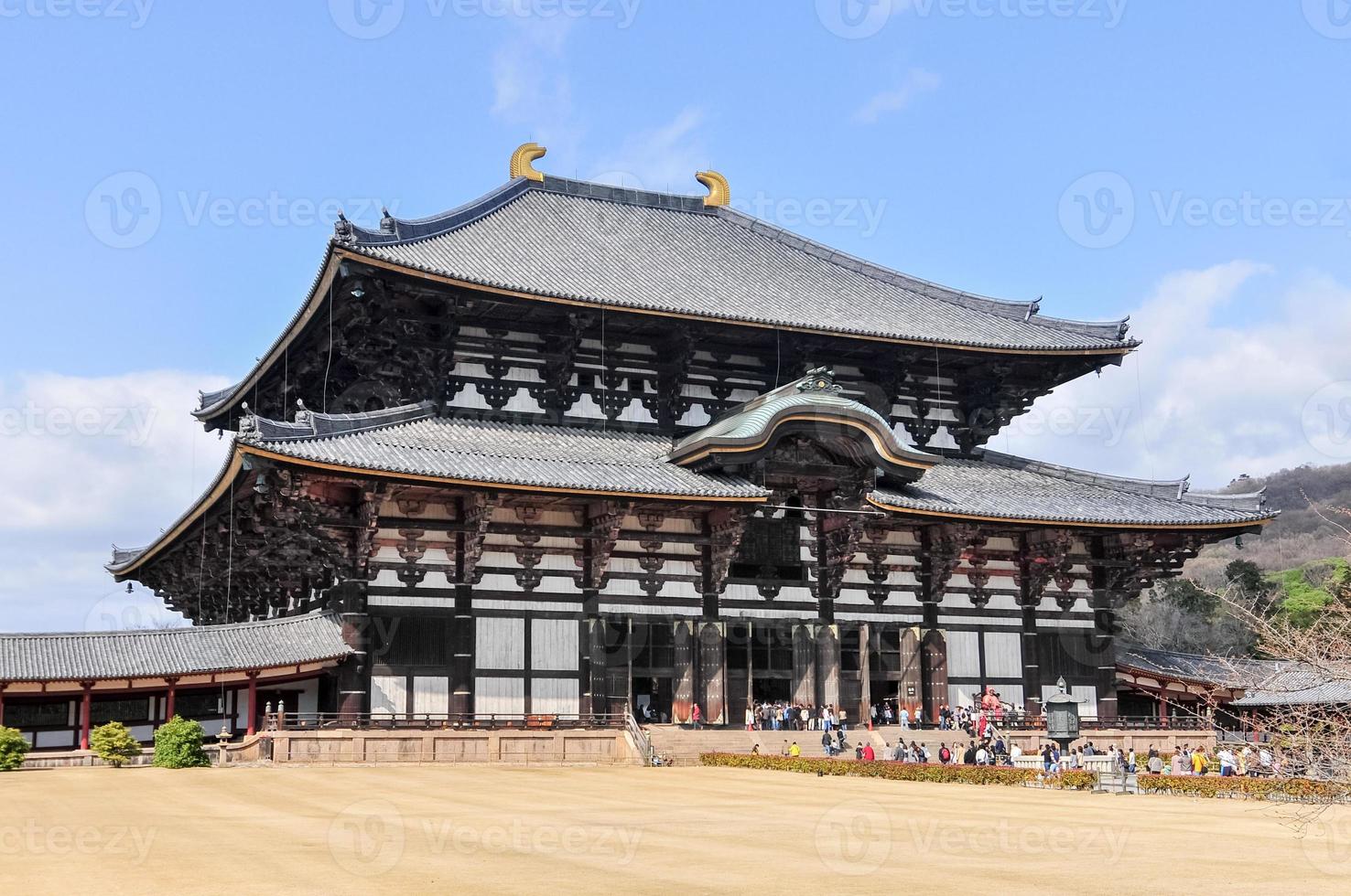 templo todai-ji em nara, japão. foto