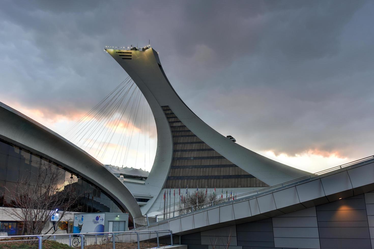 estádio olímpico de montreal em montreal, canadá, 2022 foto