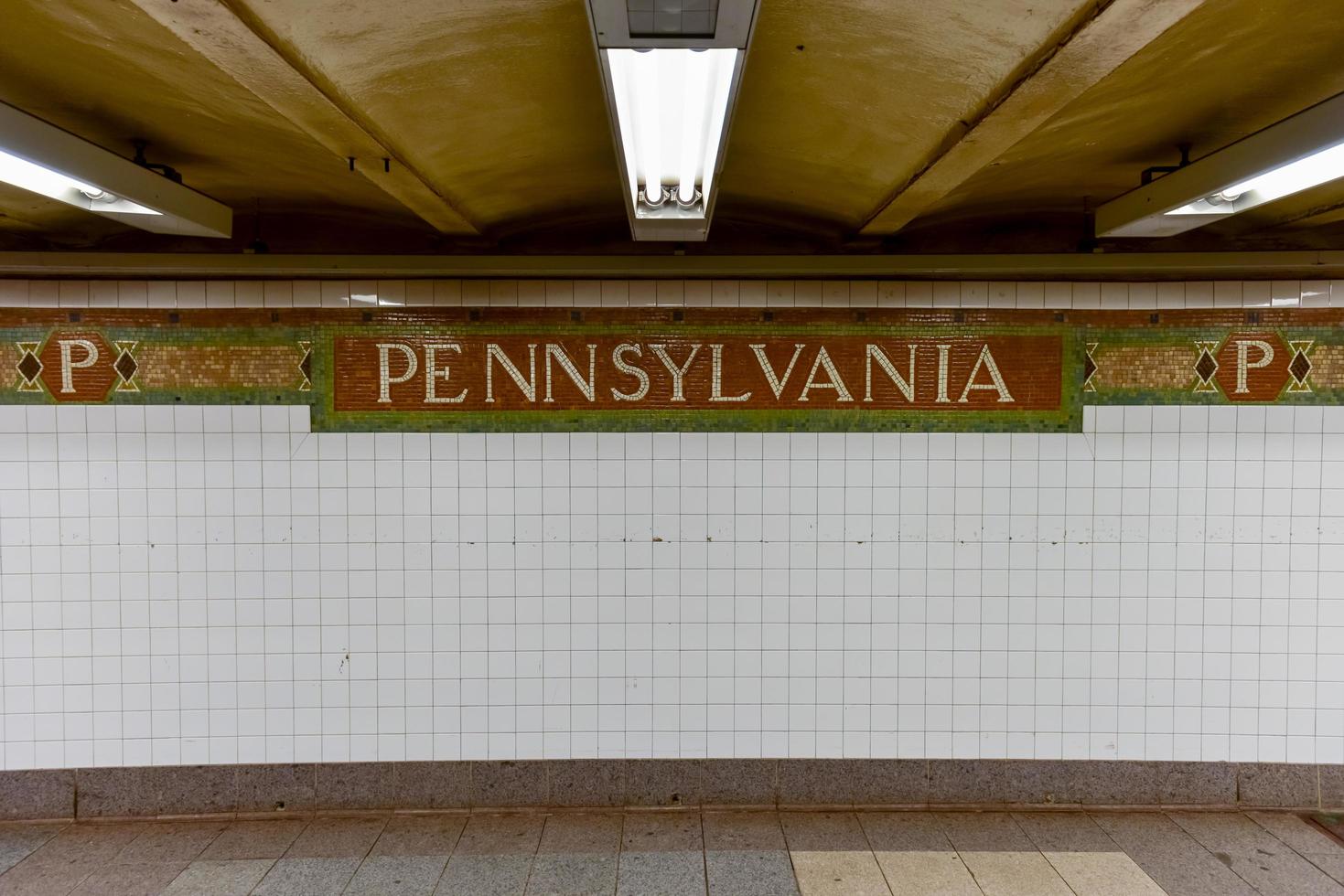 Nova york city - 16 de junho de 2016 - estação de pensilvânia, 34th street station metro em manhattan. foto