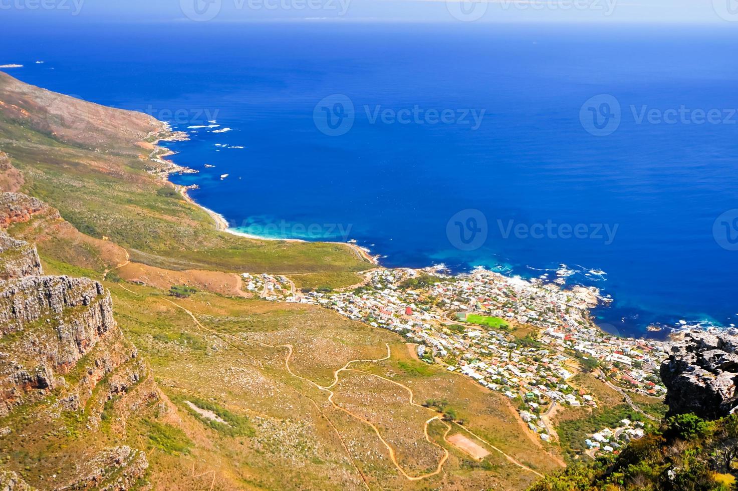 montanha da mesa na cidade do cabo foto