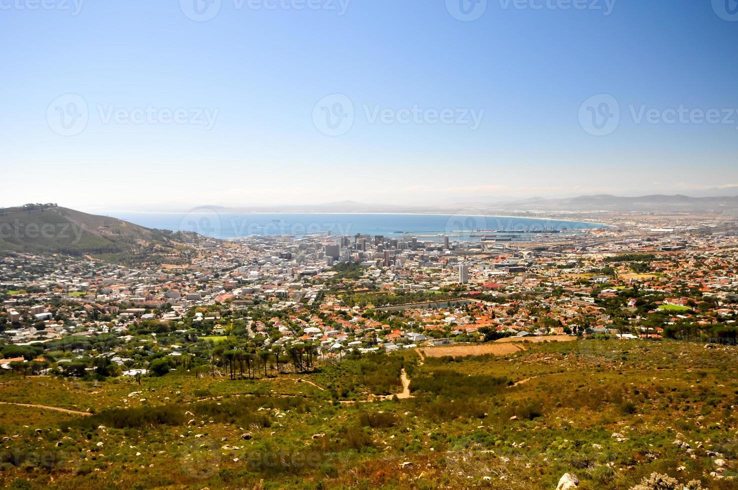 montanha da mesa na cidade do cabo foto