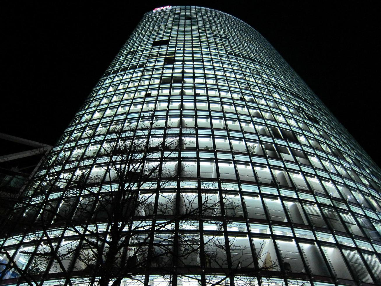 edifícios highriser na potsdamer platz, berlim, 2022 foto