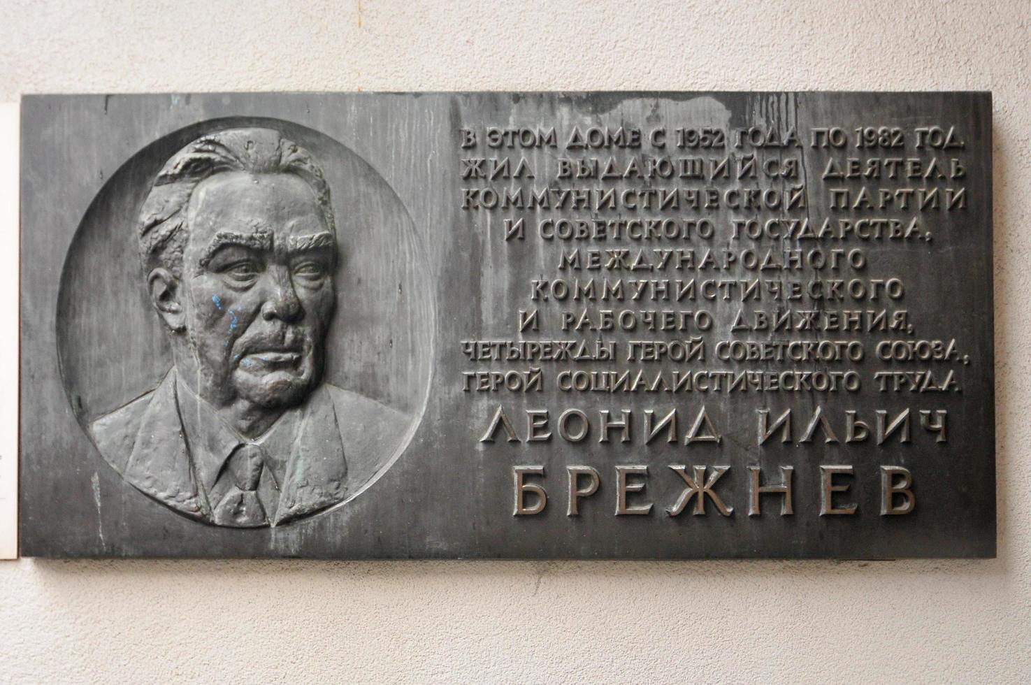 placa para brezhnev em berlim oriental, alemanha, 2022 foto