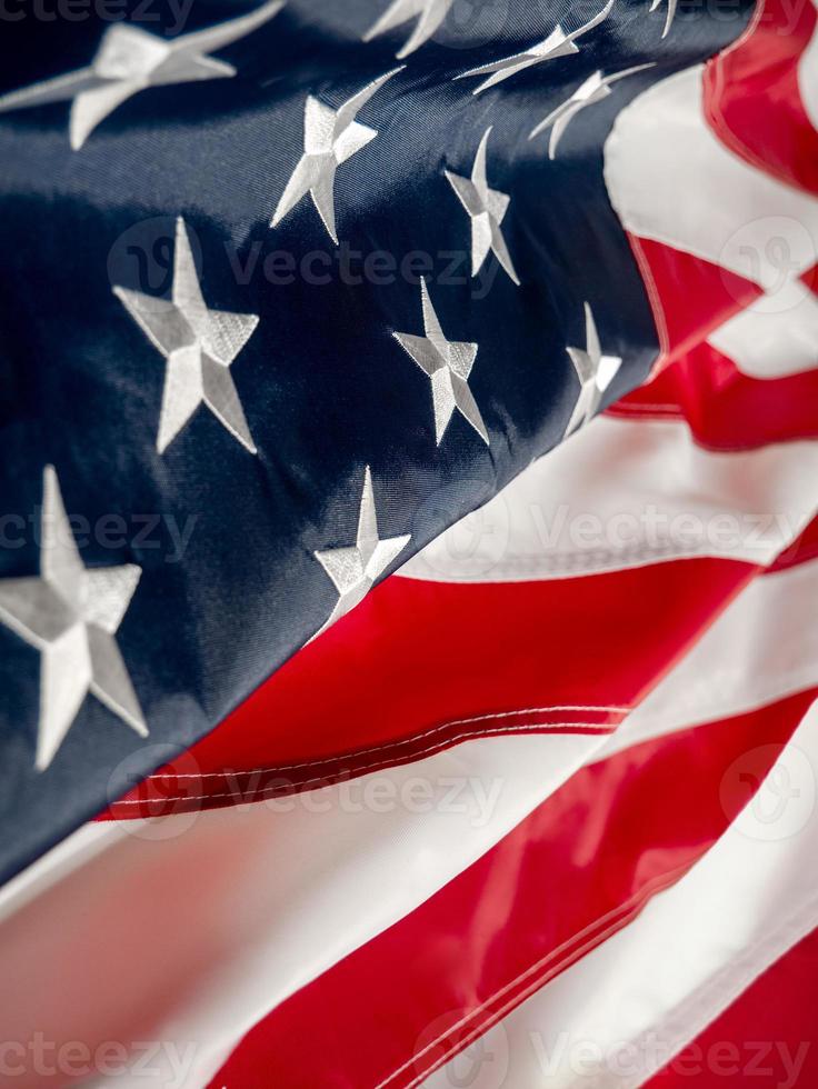 bandeira americana dos eua. dia da independência em 4 de julho, dia do memorial, dia dos veteranos, dia do trabalho. borrão foto