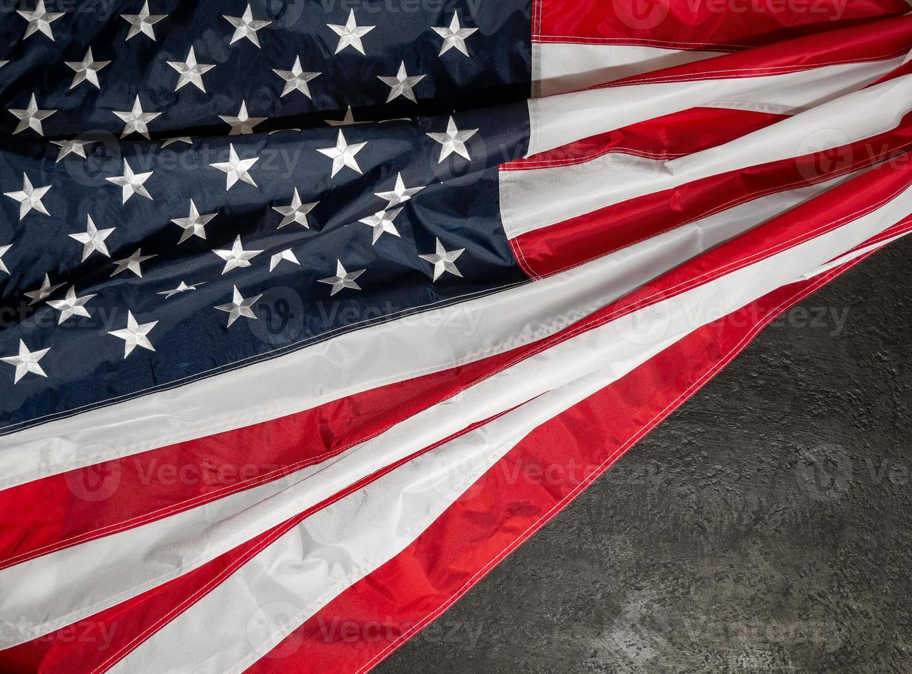 feliz dia da independência americana em 4 de julho, um feriado patriótico do estado nacional. bandeira dos estados unidos. copie o espaço foto
