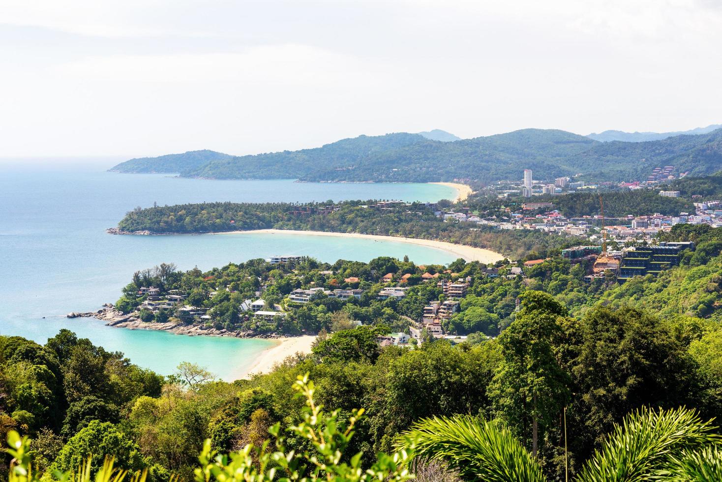 ponto de vista hat kata karon na ilha de phuket foto
