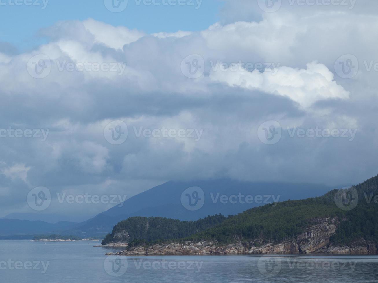 cruzeiro nos fiordes noruegueses foto