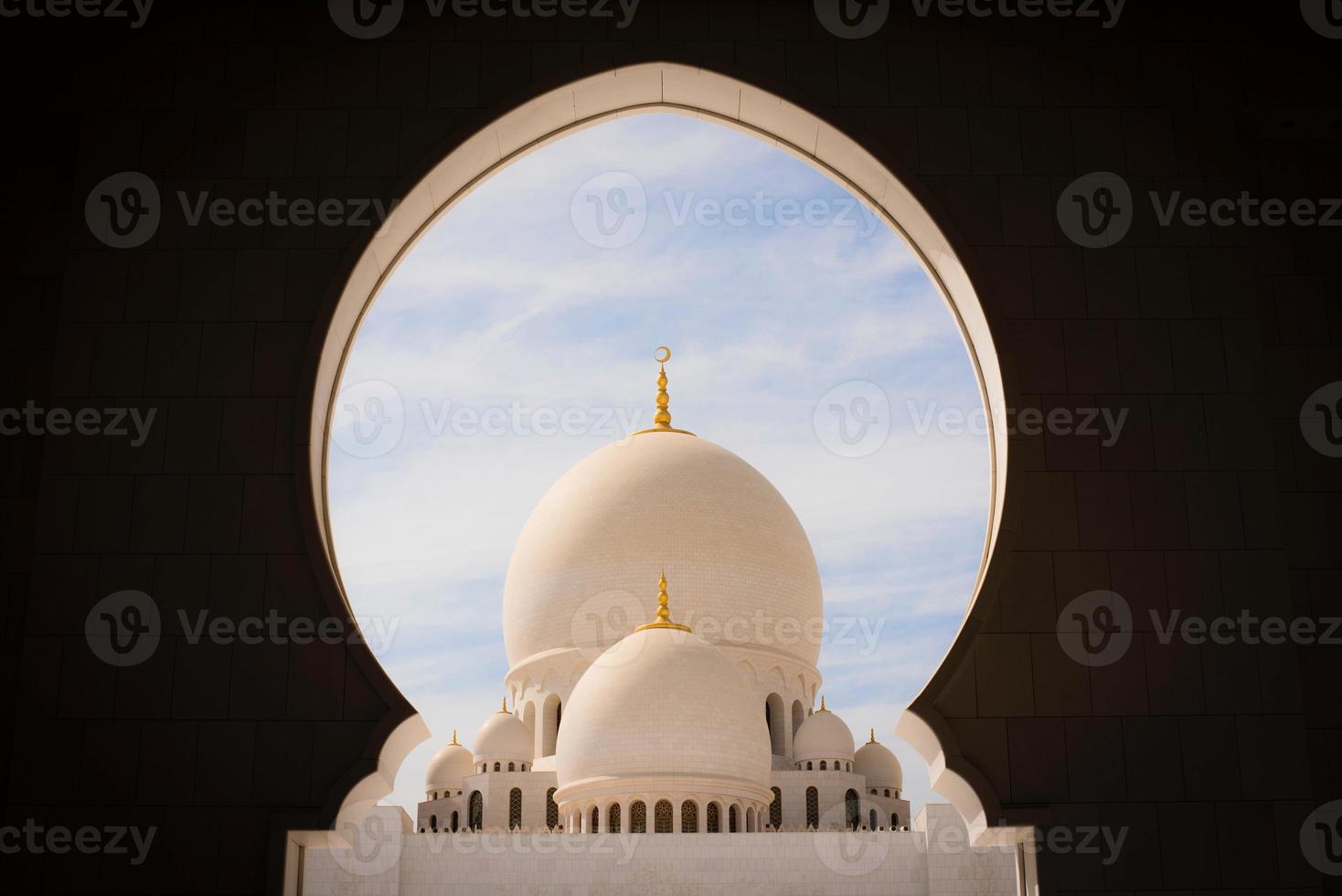 bela vista da mesquita sheikh zayed abu dhabi foto