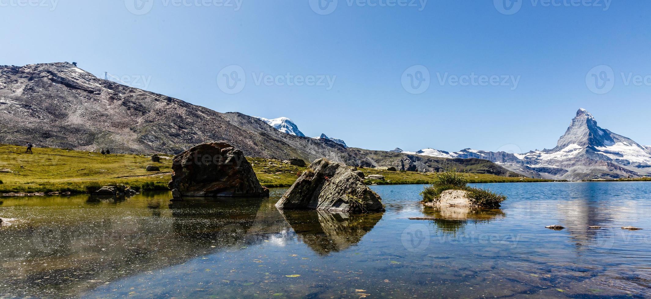 natureza incrível da suíça nos alpes suíços - fotografia de viagem foto