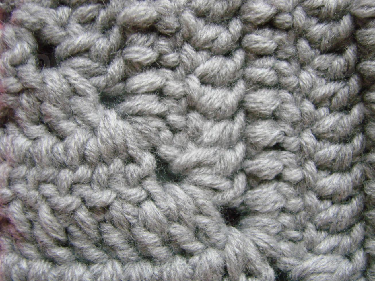 textura de crochê, padrão de quadrados coloridos. quadrados de crochê foto