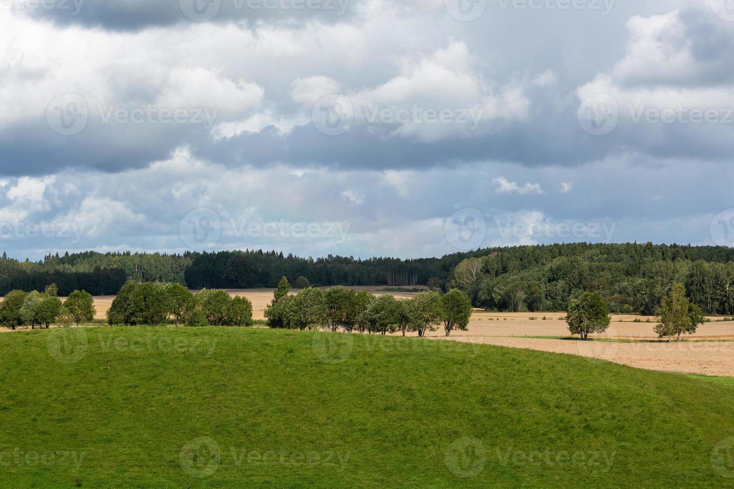 paisagem de outono letão foto